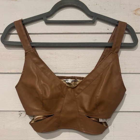 Zara Brown Faux Leather Crop Top in size small - Picture 3 of 6